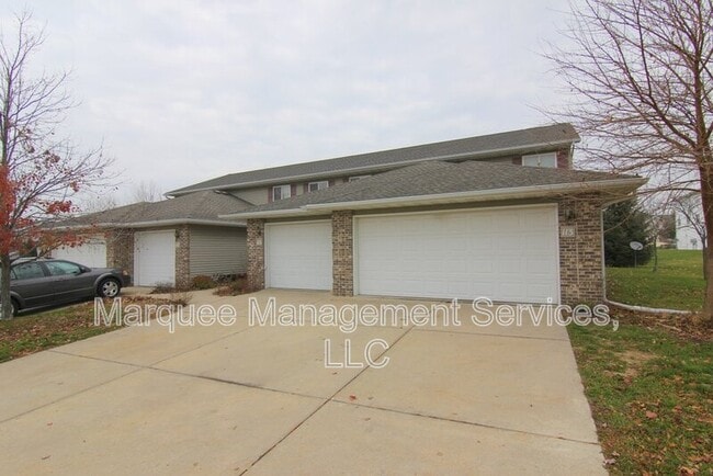 property at 113 W Windsor Ave