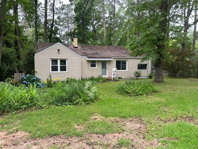property at 244 Vallejo Cir