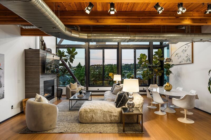 1707 D Dexter Ave N in Seattle, WA - Building Photo
