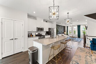 4733 Towne Park Rd in Hillcrest Heights, MD - Building Photo - Building Photo