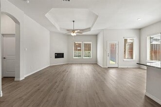 2140 Hunter Ln in Anna, TX - Foto de edificio - Building Photo