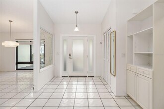 4814 Country Oaks Blvd in Sarasota, FL - Building Photo - Building Photo