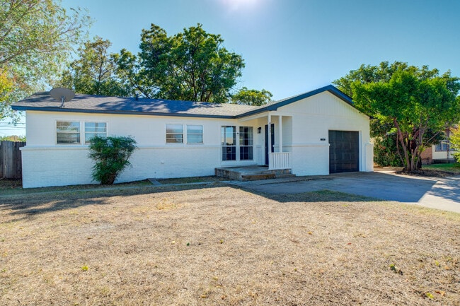 property at 4303 29th St