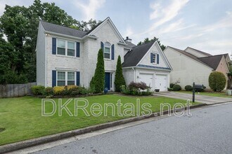 1404 Wickenby Ct in Dunwoody, GA - Building Photo - Building Photo