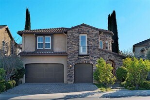27683 Manor Hill Rd in Laguna Niguel, CA - Building Photo