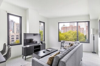 22 Chapel St in Brooklyn, NY - Building Photo - Building Photo
