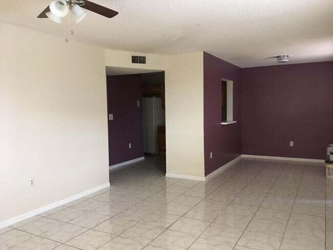 1710 NW 56th Ave, Unit 1710 in Lauderhill, FL - Building Photo - Building Photo