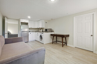 52 Channing St NW in Washington, DC - Building Photo - Building Photo