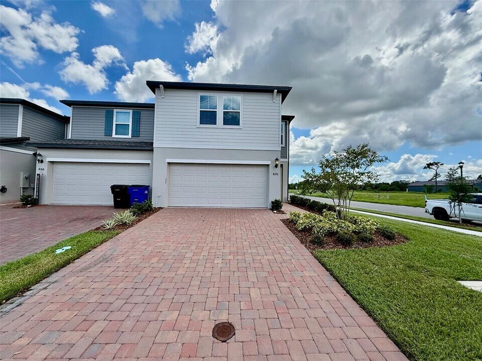 4370 Restful Fallow Cv in St. Cloud, FL - Building Photo