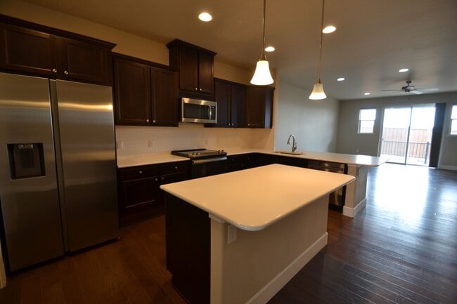 7680 Almond Wood Lp in Colorado Springs, CO - Building Photo - Building Photo