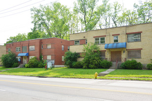 3800-3806 Vine St in Cincinnati, OH - Foto de edificio - Building Photo