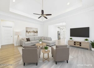 212 Twin Meadow Ln in Lafayette, LA - Building Photo - Building Photo