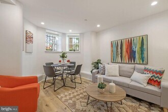 1979 Biltmore St NW in Washington, DC - Building Photo - Building Photo