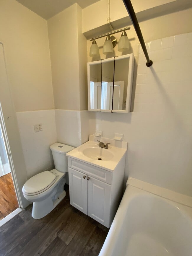 St. Luke's Place Apartment Homes in Montclair, NJ - Building Photo - Building Photo