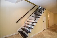 2110 Whiteback Dr photo'