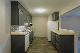 Villas West in Pensacola, FL - Building Photo - Interior Photo