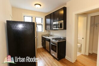 4036 Ashland N Ave, Unit 2EE in Chicago, IL - Building Photo - Building Photo