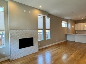 452 Inca St in Denver, CO - Building Photo - Building Photo