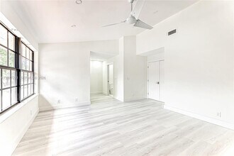 7829 La Mirada Dr in Boca Raton, FL - Building Photo - Building Photo