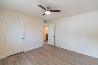 8352 N 3rd St in Phoenix, AZ - Building Photo - Building Photo