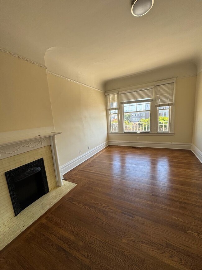 3650 Sacramento St-Unit -3662 in San Francisco, CA - Building Photo - Building Photo