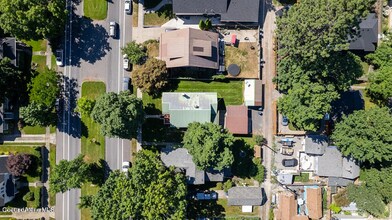723 N Government Way in Coeur d'Alene, ID - Building Photo - Building Photo