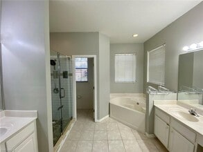 74 Burnt Pine Dr, Unit 4001 in Naples, FL - Building Photo - Building Photo