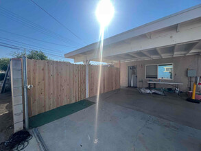 410 E 4th St in Corona, CA - Building Photo - Building Photo