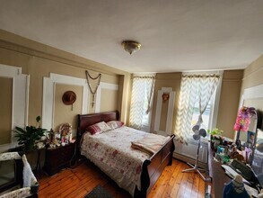 123 Franklin St in Jersey City, NJ - Building Photo - Building Photo