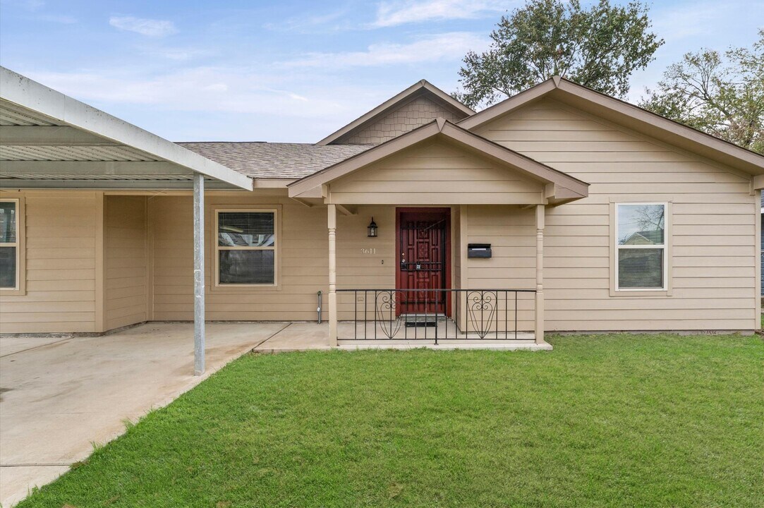 3611 Wyoming St in Houston, TX - Building Photo