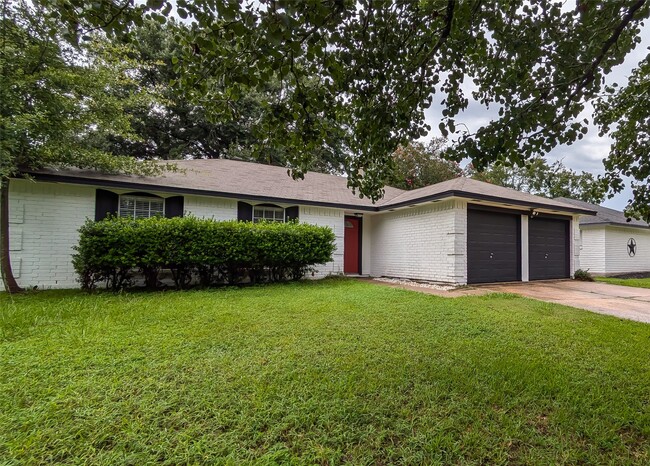 property at 22407 Applegate Dr