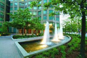 400 N La Salle Dr in Chicago, IL - Building Photo