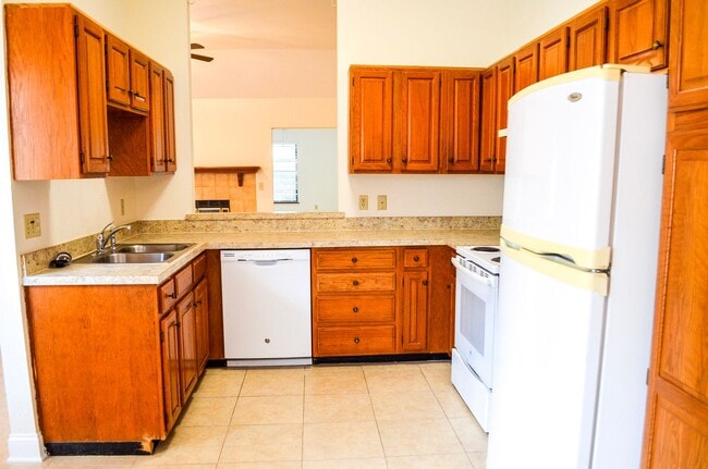 7760 SW 47th Ln in Gainesville, FL - Building Photo - Building Photo