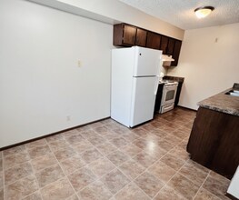 1832 Knox St in Lincoln, NE - Building Photo - Building Photo