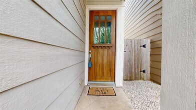 5430 Camaguey St in Houston, TX - Foto de edificio - Building Photo