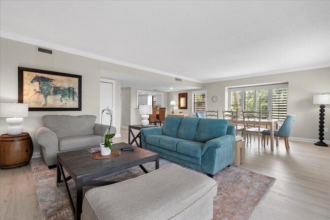 property at 2785 Polo Island Dr