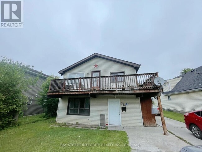 property at 320 Miami Dr