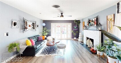 5817 Rae Dr in Las Vegas, NV - Building Photo - Building Photo