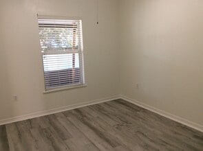 503 Cadiz Dr in Groveland, FL - Building Photo - Building Photo