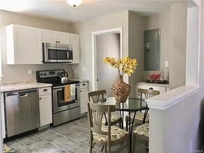 943 Kingsway Rd in Richmond, VA - Building Photo - Building Photo