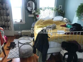 23 Granite St, Unit 3 in Somerville, MA - Foto de edificio - Building Photo