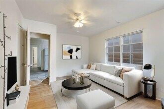 413 W Annie St in Austin, TX - Foto de edificio - Building Photo