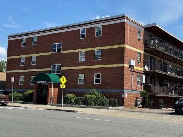 116 Spring St, Unit 1