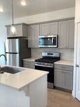 941 Portman Wy in Saratoga Springs, UT - Building Photo - Building Photo