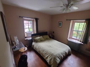 5911 Greene St in Philadelphia, PA - Building Photo - Building Photo