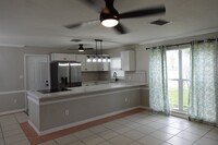 2554 Ambrose Ln in Port Charlotte, FL - Building Photo - Building Photo