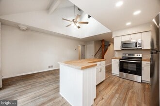 1104 St Michaels Ct in Chester Springs, PA - Building Photo - Building Photo