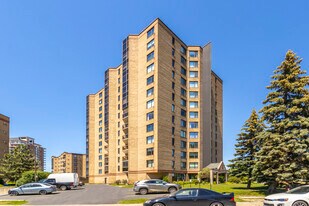 500 Saint-François in Brossard, QC - Building Photo