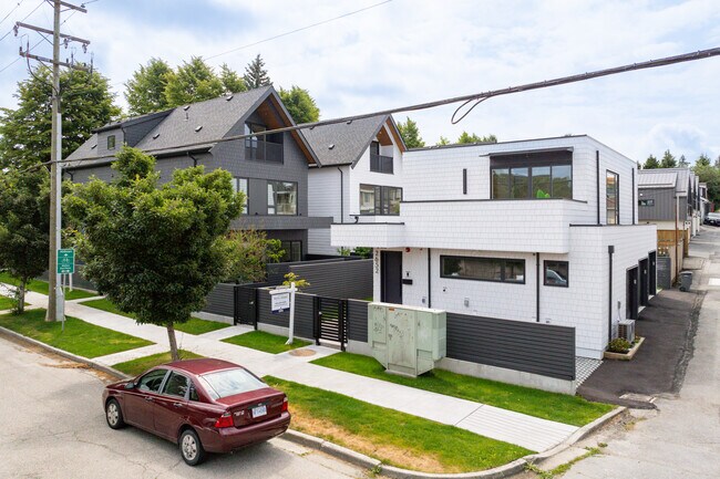 Wales Park at Norquay Village in Vancouver, BC - Building Photo - Building Photo
