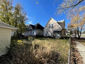 231 N 23rd St in Terre Haute, IN - Building Photo - Building Photo